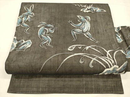 平和屋着物＊夏物 絹芭蕉 九寸名古屋帯 鳥獣戯画 黒地 銀糸 正絹 逸品 DABA0348cm