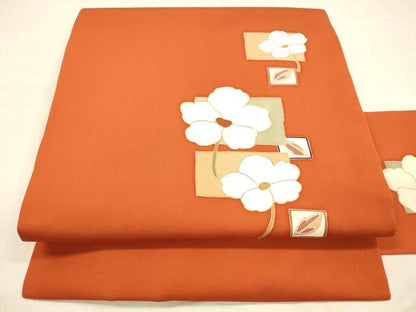 平和屋着物●塩瀬　九寸名古屋帯　駒刺繍　舞花文　金彩　正絹　逸品　DABA0595cm