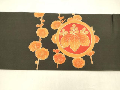 平和屋着物●塩瀬　九寸名古屋帯　枝花文　黒地　金彩　正絹　逸品　DABA0641cm
