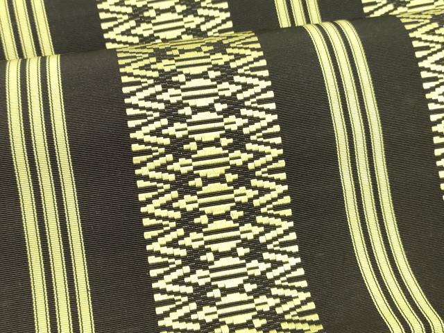 平和屋着物●本場筑前博多織　八寸名古屋帯　献上　黒地　正絹　逸品　DABA0643cm