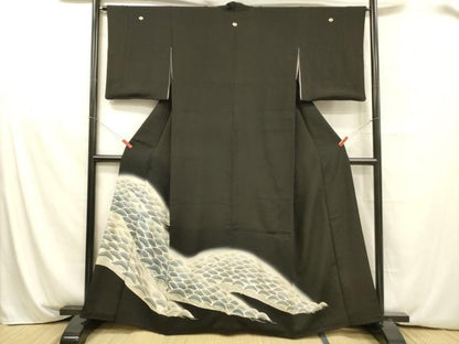 平和屋着物■豪華黒留袖　刺繍　松文　銀彩　正絹　逸品　DABA0850cm