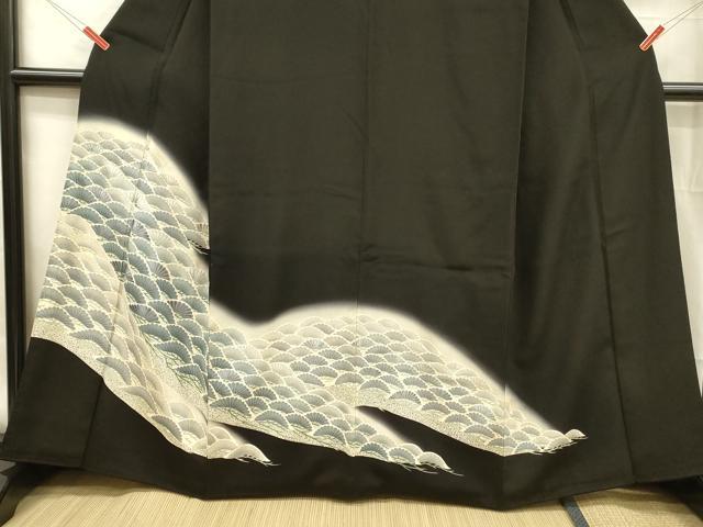 平和屋着物■豪華黒留袖　刺繍　松文　銀彩　正絹　逸品　DABA0850cm