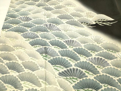 平和屋着物■豪華黒留袖　刺繍　松文　銀彩　正絹　逸品　DABA0850cm