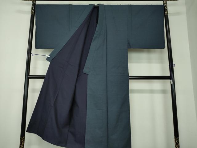 平和屋着物●男性　本場大島紬　100亀甲　総詰め　正絹　逸品　DABA1096ps