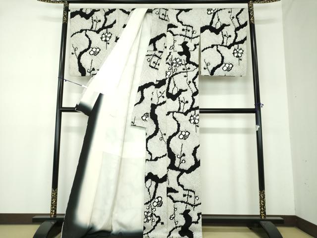 平和屋着物●本疋田絞り　小紋　枝花文　黒地　ロング丈　正絹　逸品　DABA1123ps