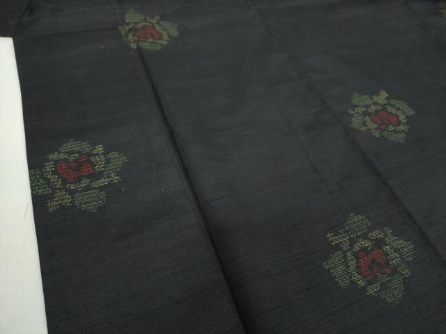 平和屋着物●結城紬　80亀甲　飛び亀甲柄　舞花文　黒地　正絹　逸品　DABA1158ps