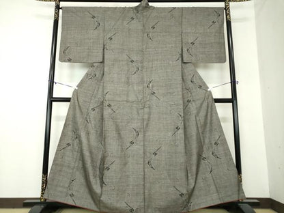 平和屋着物●本場大島紬　9マルキ　霞花文　正絹　逸品　DABA1160ps