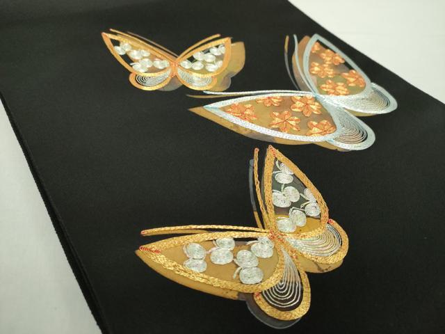 平和屋着物●九寸名古屋帯　総刺繍　舞蝶文　金銀糸　正絹　逸品　DAAZ4463cm 平和屋着物○九寸開き名古屋帯 駒刺繍 総刺繍 舞蝶文