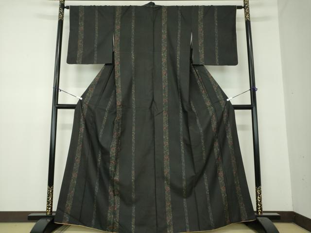 平和屋着物●本場大島紬　泥染　更紗花文　関絹特製　反端付き　正絹　逸品　DABA1423ps