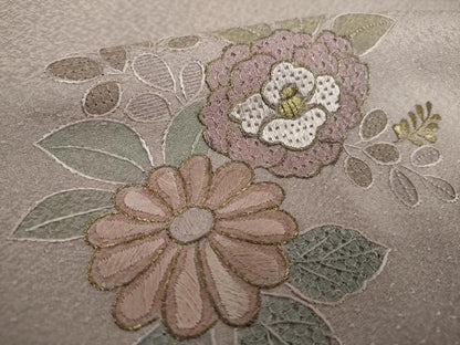 平和屋着物●中国三大刺繍　スワトウ相良刺繍　汕頭相良刺繍　総刺繍　訪問着　花文箱　金糸　正絹　逸品　DABA1481ps