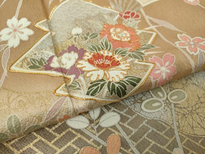 平和屋着物●訪問着　駒刺繍　松皮菱花文　暈し染め　金銀彩　正絹　逸品　DABA1532ps