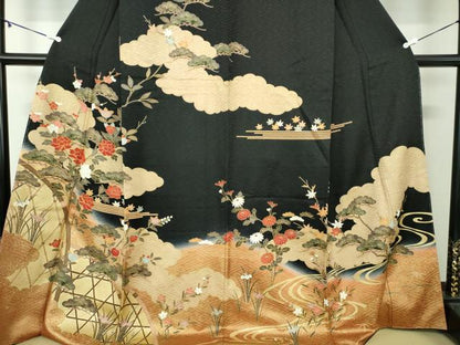 平和屋着物●訪問着　駒刺繍　雲取り籬花文　黒地　暈し染め　金彩　やまと誂製　正絹　逸品　未使用　DABA1550ps