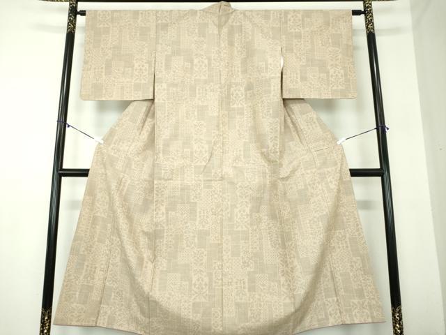 平和屋着物●結城紬　草木染　色紙重ね花文　証紙付き　正絹　逸品　DABA1557ps