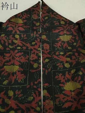 平和屋着物●上質な小紋　紬地　更紗花文　黒地　正絹　逸品　DABA1590ps