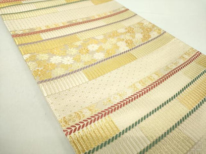 平和屋着物●六通柄袋帯　唐織　横段甲冑文　金糸　正絹　逸品　DABA1662ps