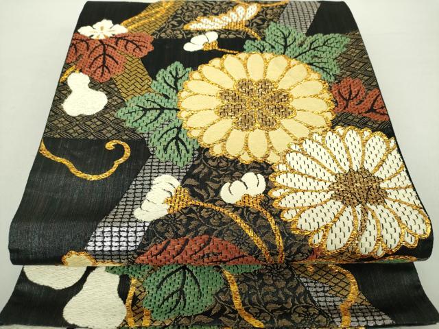 平和屋着物●六通柄袋帯　唐織　岡山林原美術館秘蔵品より　三寳　黒地　金銀糸　正絹　逸品　DABA1739ps