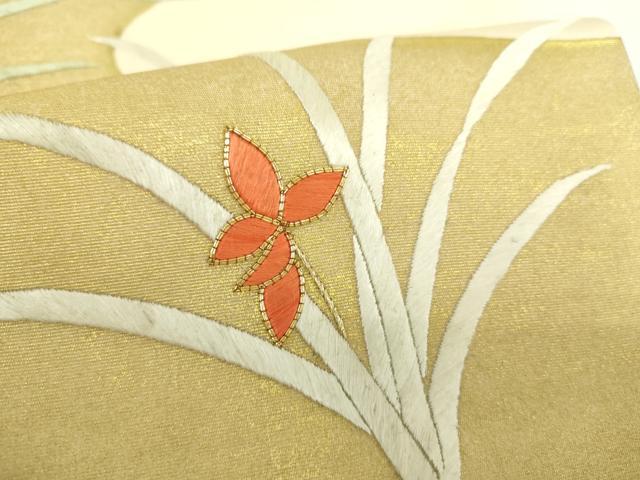 平和屋着物●銀座きしや　塩瀬　九寸開き名古屋帯　駒刺繍　草花文　薄黄色　金彩　たとう紙付き　正絹　逸品　DABA1798ps