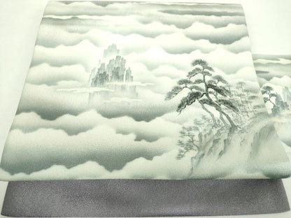 平和屋着物●九寸名古屋帯　手描き　霞風景文　銀通し地　正絹　逸品　DABA1806ps