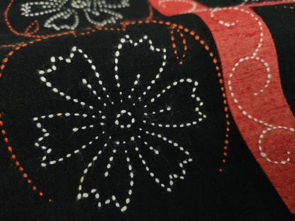 平和屋着物●九寸名古屋帯　作家物　紬地　刺し子　総刺繍　草花文　黒地　正絹　逸品　DABA1825ps