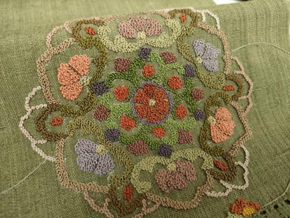 平和屋着物●中国三大刺繍　スワトウ相良刺繍　汕頭相良刺繍　総刺繍　九寸名古屋帯　紬地　正倉院花文　金糸　正絹　逸品　DABA1833ps