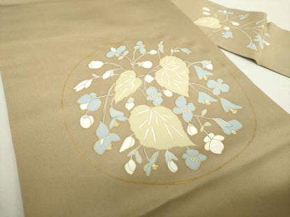平和屋着物●塩瀬　九寸名古屋帯　駒刺繍　草花丸文　金彩　正絹　逸品　DABA1849ps
