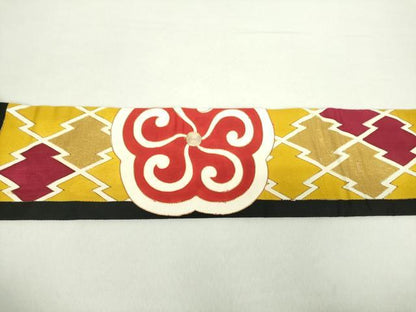 平和屋着物●アンティーク　大正ロマン　九寸名古屋帯　駒刺繍　竹屋町刺繍　松皮菱花文　黒地　金彩　正絹　逸品　DABA1855ps