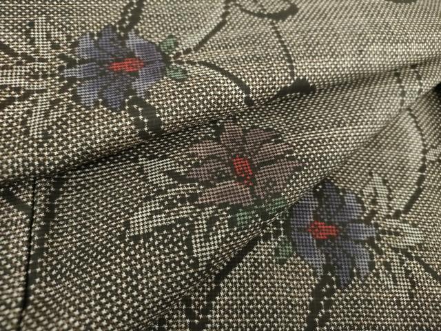 平和屋着物●本場大島紬　7マルキ　更紗花唐草文　正絹　逸品　未使用　DABA1888ps