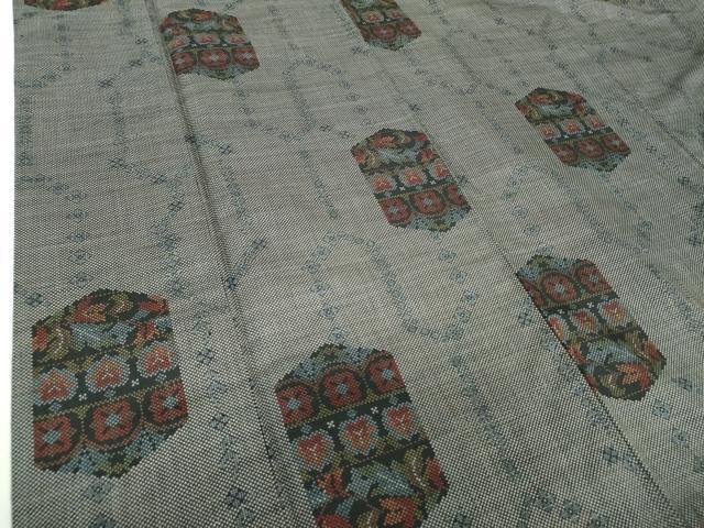 平和屋着物●本場大島紬　7マルキ　亀甲花文　反端付き　正絹　逸品　DABA1889ps