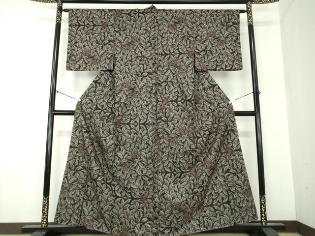 平和屋着物●本場大島紬　7マルキ　更紗花文　やまと誂製　富川曙美作　証紙付き　正絹　逸品　未使用　DABA1893ps