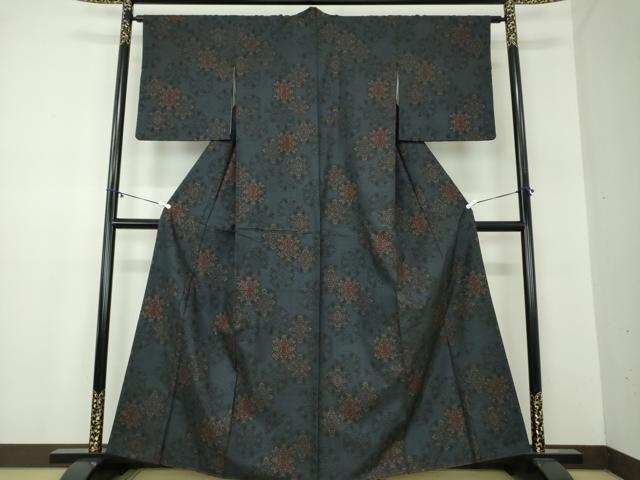 平和屋着物●本場大島紬　7マルキ　古代染色純泥染　亀甲正倉院花文　重田実英作　証紙付き　正絹　逸品　未使用　DABA1906ps