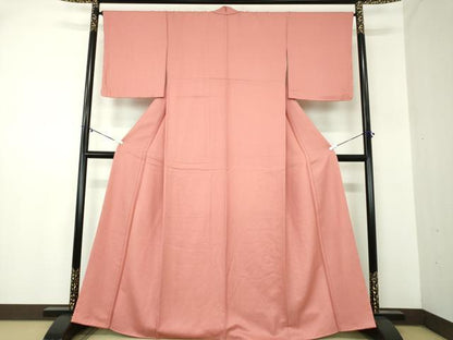 平和屋着物●上質な色無地　七宝地紋　甚三紅色　正絹　逸品　未使用　DABA1910ps