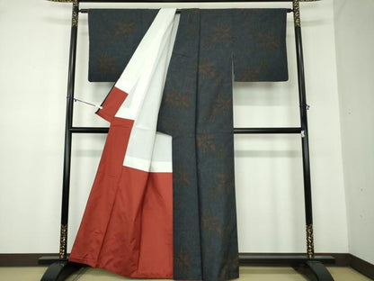 平和屋着物●本場大島紬　草花文　正絹　逸品　DABA1914ps