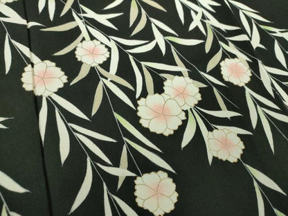 平和屋着物●豪華黒留袖　枝垂れ桜　金彩　正絹　逸品　DABA1925ps