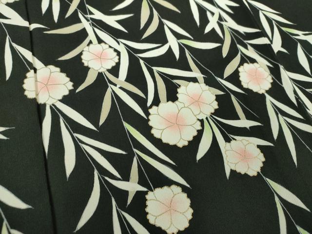 平和屋着物●豪華黒留袖　枝垂れ桜　金彩　正絹　逸品　DABA1925ps