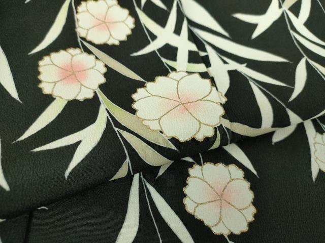 平和屋着物●豪華黒留袖　枝垂れ桜　金彩　正絹　逸品　DABA1925ps