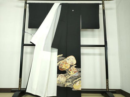 平和屋着物●豪華黒留袖　立波貝合わせ花文　金彩　阪急百貨店扱い　正絹　逸品　DABA1927ps