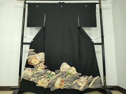 平和屋着物●豪華黒留袖　立波貝合わせ花文　金彩　阪急百貨店扱い　正絹　逸品　DABA1927ps