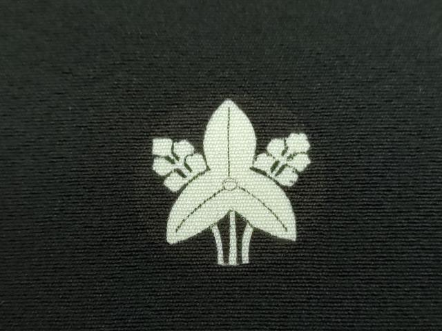 平和屋着物●豪華黒留袖　立波貝合わせ花文　金彩　阪急百貨店扱い　正絹　逸品　DABA1927ps