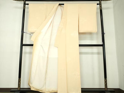 平和屋着物●上質な色無地　双鶴菱地紋　鳥の子色　正絹　逸品　DABA1941ps