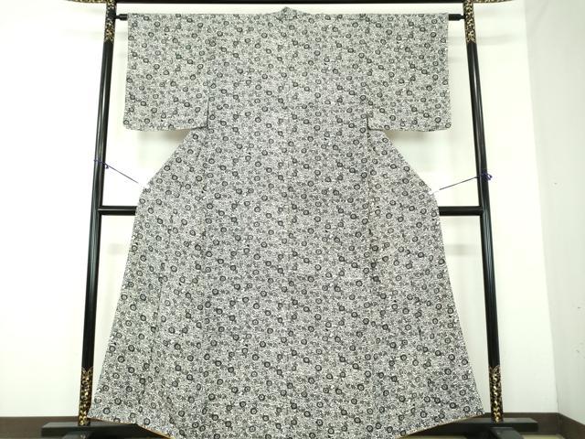 平和屋着物●上質な小紋　型染　吉祥花文　鬼しぼ縮緬　正絹　逸品　DABA1948ps 平和屋着物○上質な小紋 型染 吉祥花文 鬼しぼ縮緬 正絹