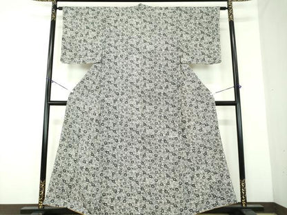 平和屋着物●上質な小紋　型染　吉祥花文　鬼しぼ縮緬　正絹　逸品　DABA1948ps