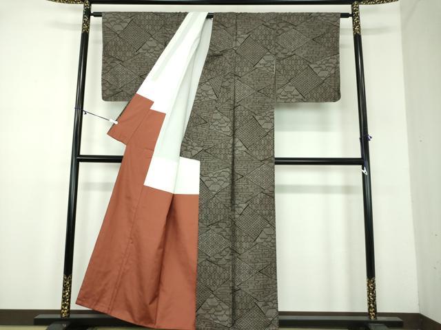 平和屋着物●本場大島紬　9マルキ　切嵌花菱文　正絹　逸品　未使用　DABA1975ps