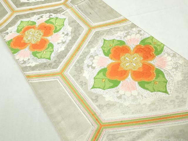 銀糸　正絹　袋帯　唐織　亀甲小花華紋　六通　振袖，留袖など 銀糸正絹袋帯唐織亀甲小花華紋六通振袖，留袖など