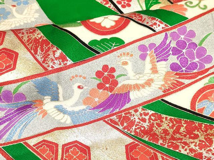 平和屋着物[]七五三　女の子　７歳　祝着　四つ身　駒刺繍　束ね熨斗御所車鳳凰花文　金銀彩　逸品　DABA3528ma