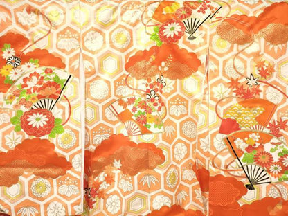 平和屋着物[]七五三　女の子　３歳　祝着　三つ身　襦袢付き　駒刺繍　扇面花文　金彩　逸品　DABA3530ma