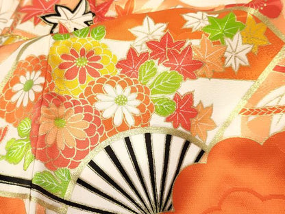 平和屋着物[]七五三　女の子　３歳　祝着　三つ身　襦袢付き　駒刺繍　扇面花文　金彩　逸品　DABA3530ma