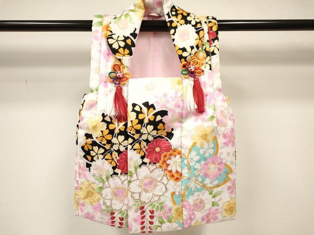 平和屋着物[]七五三　女の子　３歳　祝着　三つ身　長襦袢(単衣)・被布・小物セット　舞桜花文　金彩　箱付　洗える着物　DABA3548ma