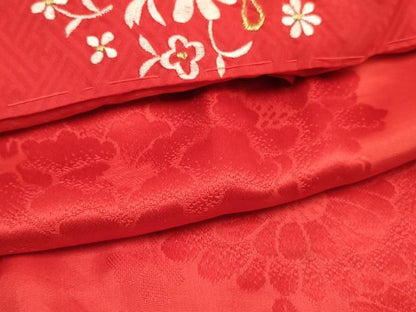 平和屋着物[]七五三　女の子　７歳　祝着　四つ身　長襦袢(袷・半衿刺繍)セット　駒刺繍　御所車枝梅文　金銀彩　逸品　DABA3563ma