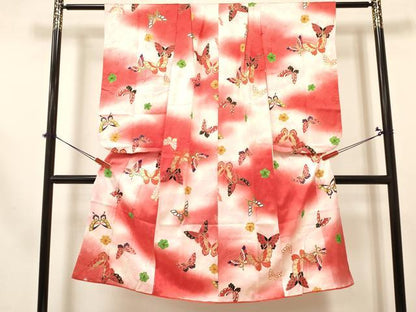 平和屋着物[]七五三　女の子　７歳　祝着　四つ身　長襦袢(無双仕立て・半衿刺繍)セット　刺繍　花蝶文　暈し染め　金彩　逸品　DABA3565ma