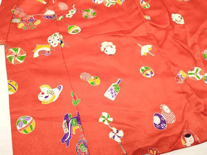 平和屋着物[]七五三　女の子　３歳　祝着　三つ身　被布セット　唐子玩具文　金彩　逸品　DABA3574ma